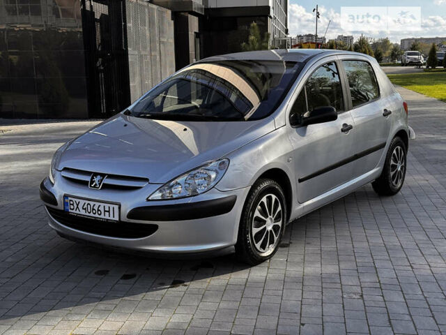 Сірий Пежо 307, об'ємом двигуна 1.6 л та пробігом 122 тис. км за 3777 $, фото 1 на Automoto.ua