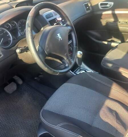 Сірий Пежо 307, об'ємом двигуна 2 л та пробігом 267 тис. км за 3700 $, фото 1 на Automoto.ua
