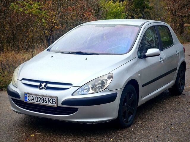 Серый Пежо 307, объемом двигателя 1.6 л и пробегом 300 тыс. км за 3250 $, фото 1 на Automoto.ua