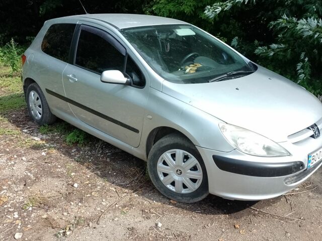 Серый Пежо 307, объемом двигателя 0 л и пробегом 228 тыс. км за 2800 $, фото 1 на Automoto.ua