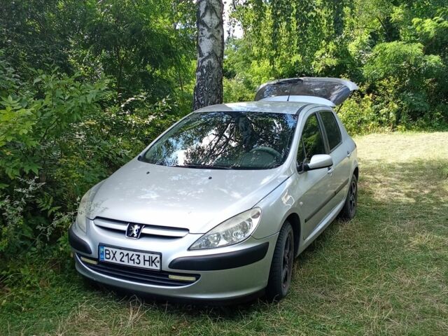 Серый Пежо 307, объемом двигателя 2 л и пробегом 300 тыс. км за 3923 $, фото 1 на Automoto.ua