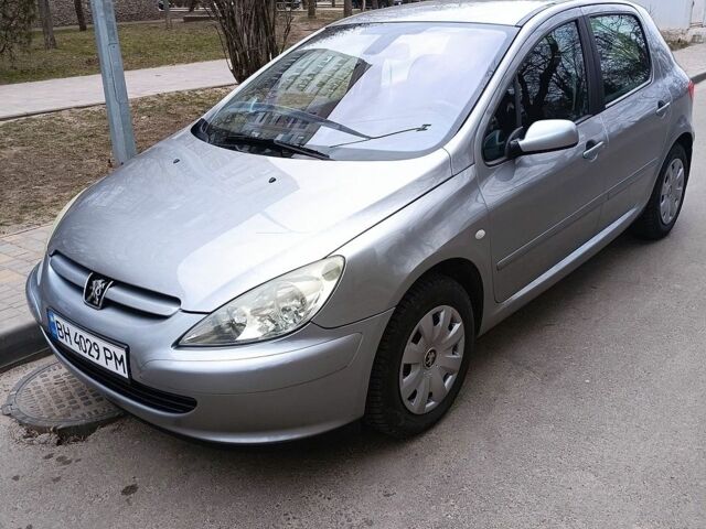 Серый Пежо 307, объемом двигателя 2 л и пробегом 66 тыс. км за 4100 $, фото 1 на Automoto.ua