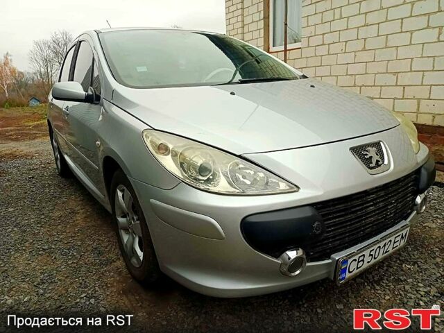 Сірий Пежо 307, об'ємом двигуна 2 л та пробігом 259 тис. км за 4858 $, фото 1 на Automoto.ua