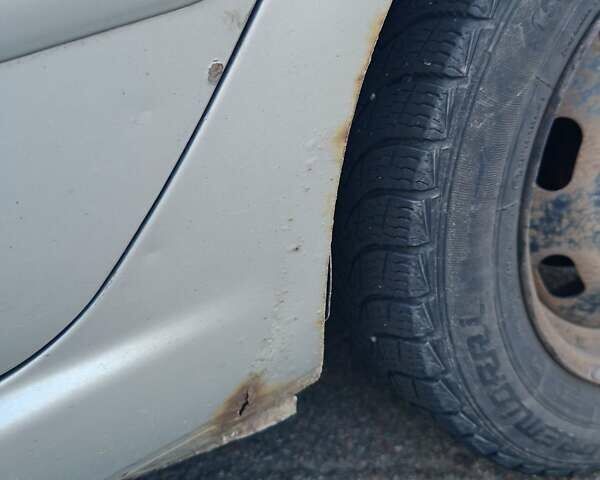 Серый Пежо 307, объемом двигателя 2 л и пробегом 277 тыс. км за 3600 $, фото 1 на Automoto.ua