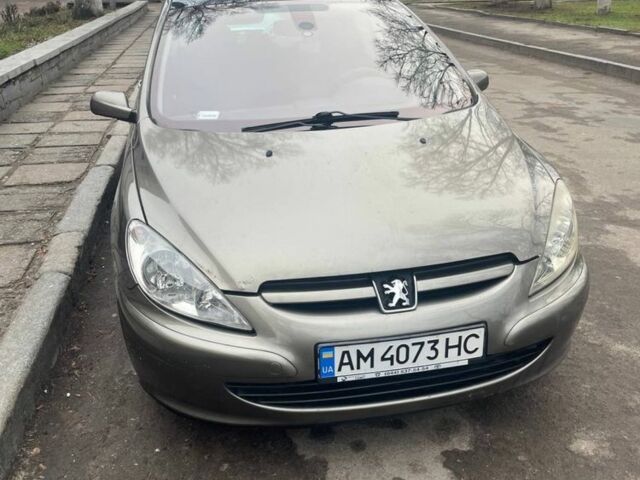 Серый Пежо 307, объемом двигателя 2 л и пробегом 264 тыс. км за 2600 $, фото 1 на Automoto.ua