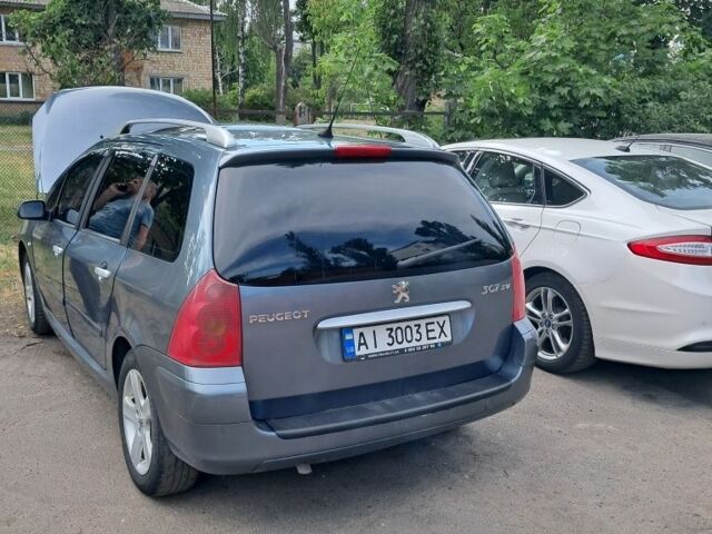 Серый Пежо 307, объемом двигателя 2 л и пробегом 360 тыс. км за 3600 $, фото 1 на Automoto.ua