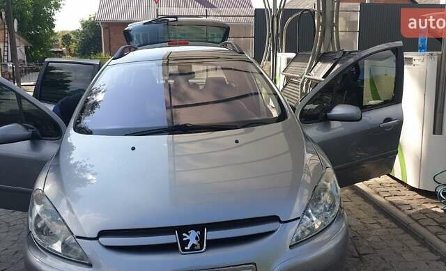 Сірий Пежо 307, об'ємом двигуна 0 л та пробігом 248 тис. км за 4000 $, фото 1 на Automoto.ua