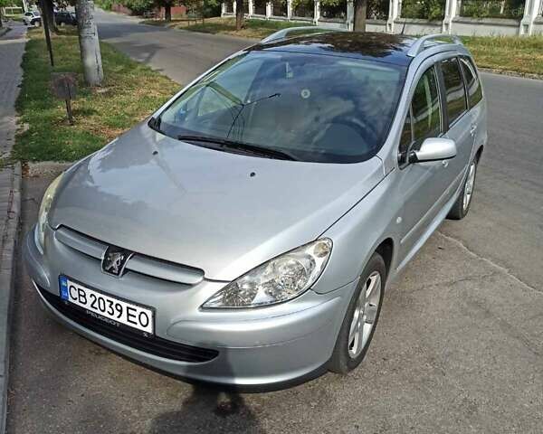 Серый Пежо 307, объемом двигателя 2 л и пробегом 520 тыс. км за 4600 $, фото 1 на Automoto.ua