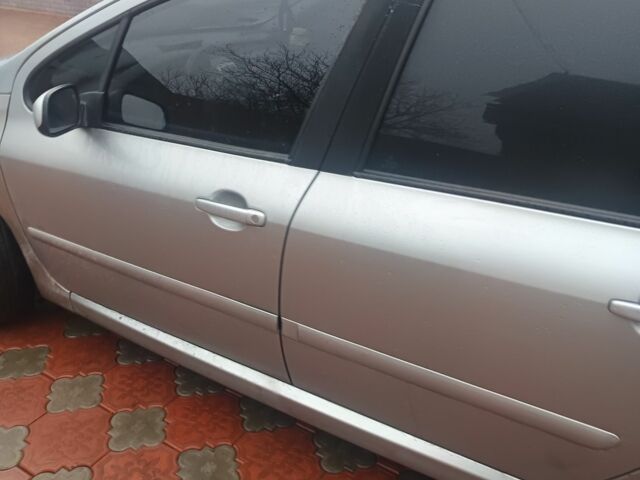 Серый Пежо 307, объемом двигателя 1.6 л и пробегом 240 тыс. км за 2900 $, фото 1 на Automoto.ua