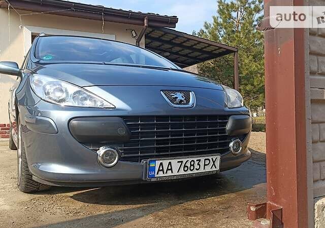 Сірий Пежо 307, об'ємом двигуна 1.6 л та пробігом 123 тис. км за 4350 $, фото 1 на Automoto.ua