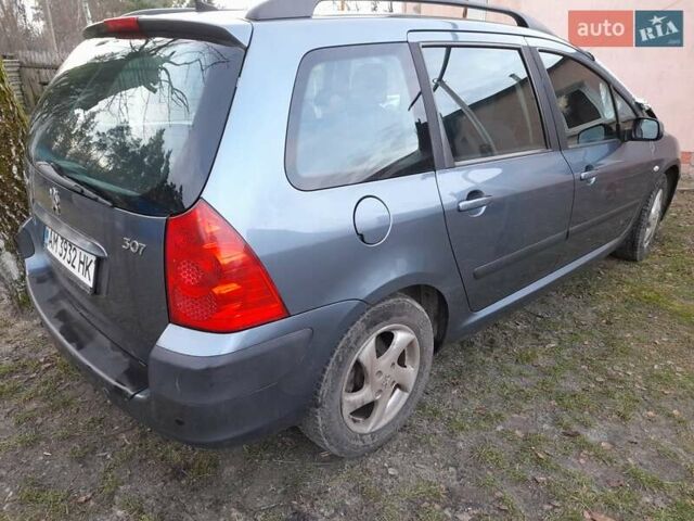 Сірий Пежо 307, об'ємом двигуна 1.36 л та пробігом 170 тис. км за 4200 $, фото 1 на Automoto.ua