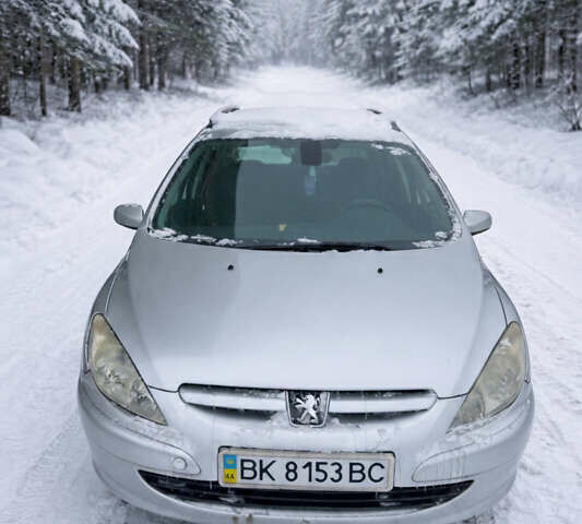 Серый Пежо 307, объемом двигателя 1.6 л и пробегом 350 тыс. км за 2828 $, фото 1 на Automoto.ua