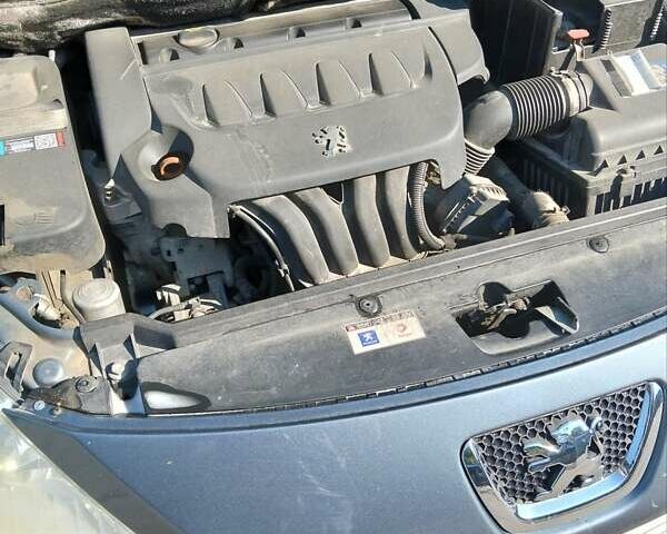 Серый Пежо 307, объемом двигателя 2 л и пробегом 240 тыс. км за 4000 $, фото 1 на Automoto.ua