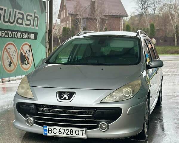 Сірий Пежо 307, об'ємом двигуна 2 л та пробігом 265 тис. км за 5000 $, фото 1 на Automoto.ua