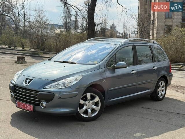 Сірий Пежо 307, об'ємом двигуна 1.59 л та пробігом 270 тис. км за 4550 $, фото 1 на Automoto.ua