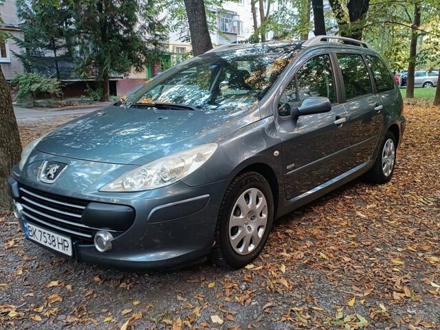 Серый Пежо 307, объемом двигателя 1.59 л и пробегом 176 тыс. км за 4500 $, фото 1 на Automoto.ua