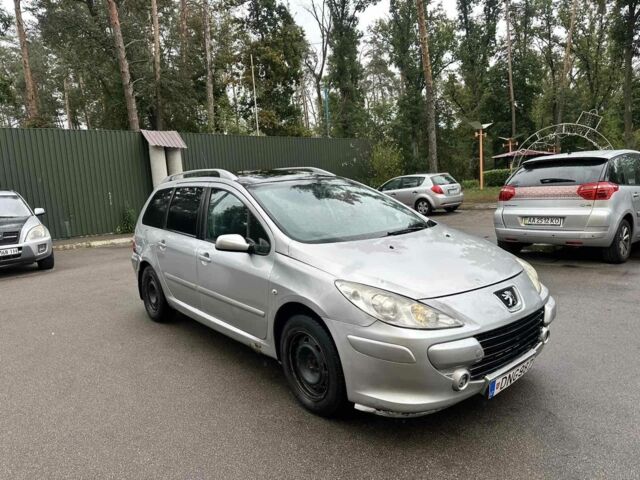 Серый Пежо 307, объемом двигателя 1.6 л и пробегом 270 тыс. км за 1999 $, фото 1 на Automoto.ua