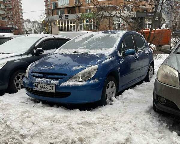 Синий Пежо 307, объемом двигателя 2 л и пробегом 398 тыс. км за 1400 $, фото 1 на Automoto.ua