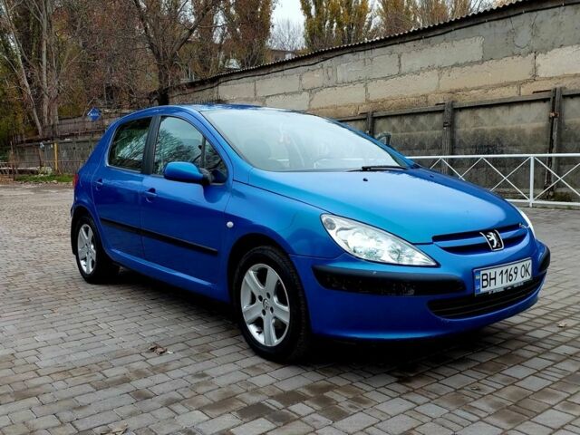 Синий Пежо 307, объемом двигателя 2 л и пробегом 264 тыс. км за 3500 $, фото 1 на Automoto.ua
