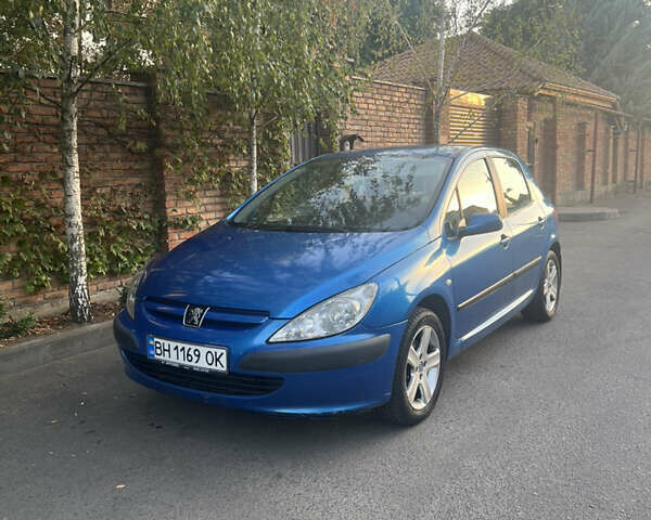 Синий Пежо 307, объемом двигателя 2 л и пробегом 260 тыс. км за 3800 $, фото 1 на Automoto.ua