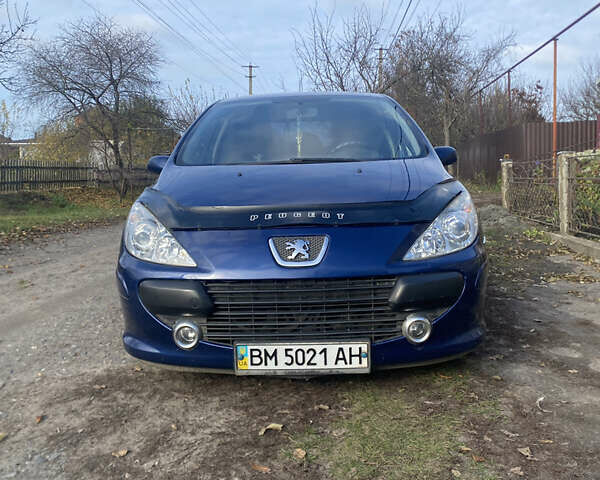 Синий Пежо 307, объемом двигателя 2 л и пробегом 231 тыс. км за 5300 $, фото 1 на Automoto.ua