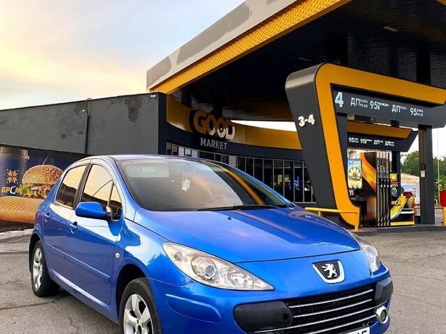 Синий Пежо 307, объемом двигателя 2 л и пробегом 234 тыс. км за 5199 $, фото 1 на Automoto.ua