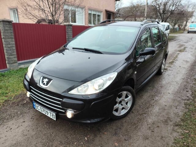 Синий Пежо 307, объемом двигателя 1.6 л и пробегом 214 тыс. км за 1999 $, фото 1 на Automoto.ua