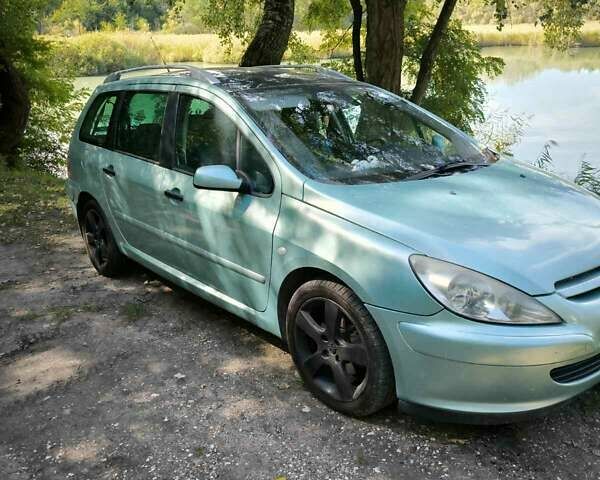 Зеленый Пежо 307, объемом двигателя 1.6 л и пробегом 275 тыс. км за 3500 $, фото 1 на Automoto.ua