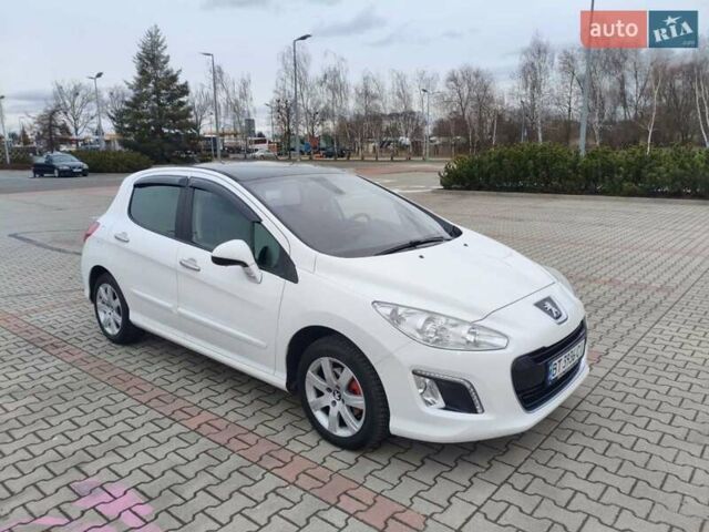 Белый Пежо 308, объемом двигателя 1.56 л и пробегом 180 тыс. км за 5990 $, фото 1 на Automoto.ua