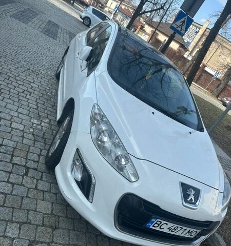Білий Пежо 308, об'ємом двигуна 1.56 л та пробігом 256 тис. км за 6971 $, фото 1 на Automoto.ua