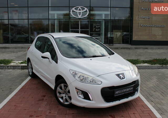 Белый Пежо 308, объемом двигателя 1.56 л и пробегом 173 тыс. км за 7300 $, фото 1 на Automoto.ua