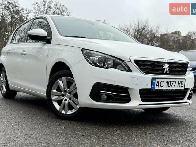 Белый Пежо 308, объемом двигателя 1.5 л и пробегом 227 тыс. км за 12300 $, фото 1 на Automoto.ua