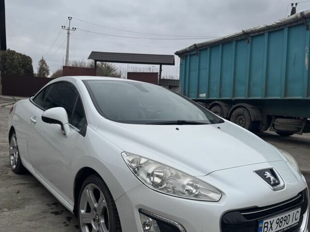 Белый Пежо 308, объемом двигателя 1.6 л и пробегом 259 тыс. км за 9500 $, фото 1 на Automoto.ua