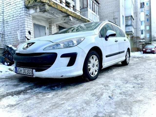Белый Пежо 308, объемом двигателя 1.6 л и пробегом 330 тыс. км за 2300 $, фото 1 на Automoto.ua