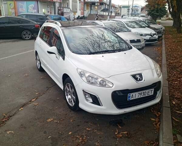 Білий Пежо 308, об'ємом двигуна 1.6 л та пробігом 400 тис. км за 4900 $, фото 1 на Automoto.ua