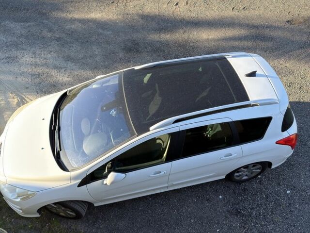 Білий Пежо 308, об'ємом двигуна 1.6 л та пробігом 160 тис. км за 4287 $, фото 1 на Automoto.ua