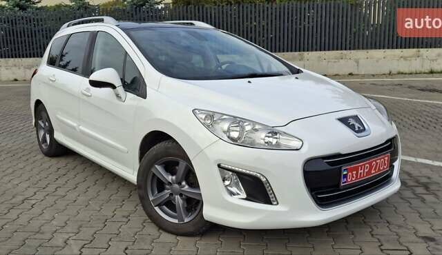 Білий Пежо 308, об'ємом двигуна 1.6 л та пробігом 246 тис. км за 6800 $, фото 1 на Automoto.ua