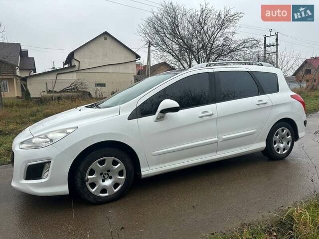 Белый Пежо 308, объемом двигателя 1.56 л и пробегом 226 тыс. км за 5100 $, фото 1 на Automoto.ua