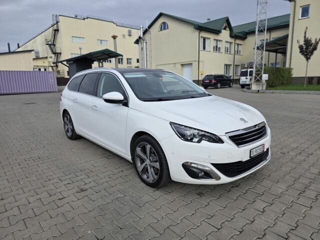 Пежо 308 2014 в Луцке на Automoto.ua Белый Пежо 308, объемом двигателя 2 л и пробегом 234 тыс. км за 10800 $, фото 1 на Automoto.ua