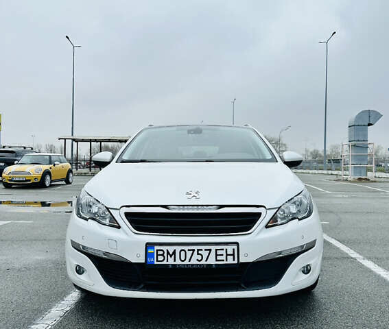 Белый Пежо 308, объемом двигателя 1.56 л и пробегом 250 тыс. км за 9200 $, фото 1 на Automoto.ua