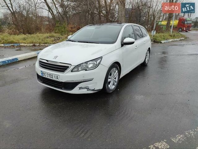 Белый Пежо 308, объемом двигателя 1.56 л и пробегом 289 тыс. км за 6800 $, фото 1 на Automoto.ua