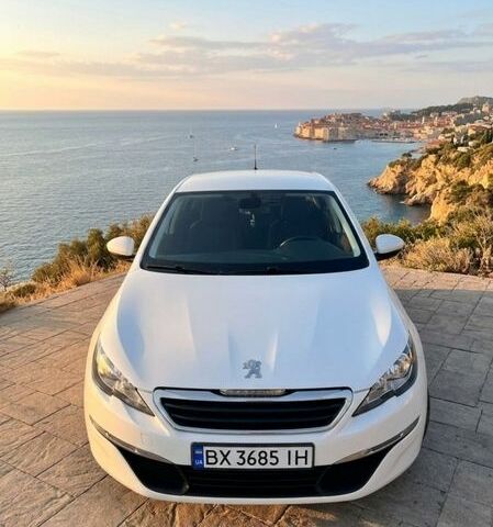 Білий Пежо 308, об'ємом двигуна 1.56 л та пробігом 259 тис. км за 7000 $, фото 1 на Automoto.ua
