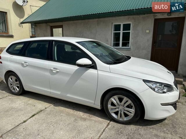Білий Пежо 308, об'ємом двигуна 1.56 л та пробігом 207 тис. км за 8700 $, фото 1 на Automoto.ua