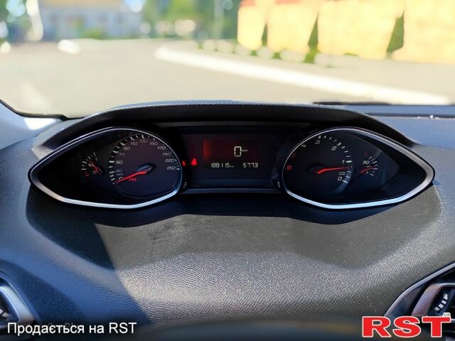 Белый Пежо 308, объемом двигателя 1.6 л и пробегом 199 тыс. км за 8300 $, фото 1 на Automoto.ua