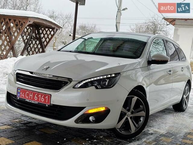 Белый Пежо 308, объемом двигателя 2 л и пробегом 192 тыс. км за 11700 $, фото 1 на Automoto.ua