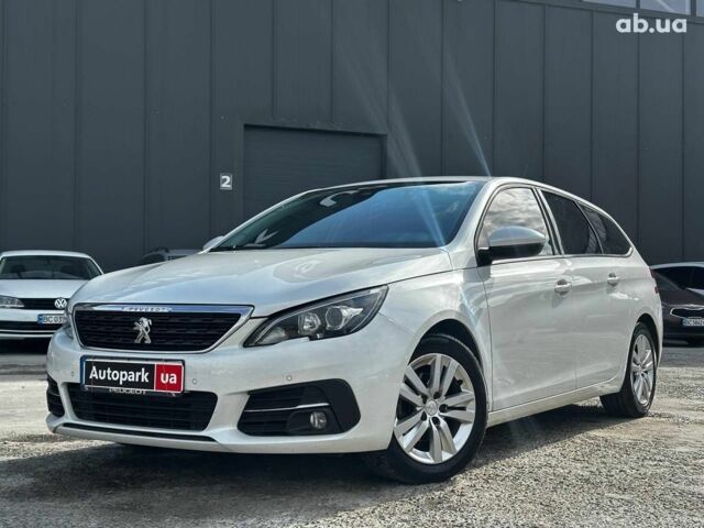 Белый Пежо 308, объемом двигателя 1.5 л и пробегом 206 тыс. км за 12640 $, фото 1 на Automoto.ua