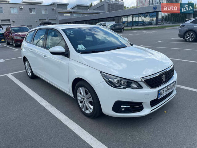Білий Пежо 308, об'ємом двигуна 1.5 л та пробігом 192 тис. км за 14150 $, фото 1 на Automoto.ua