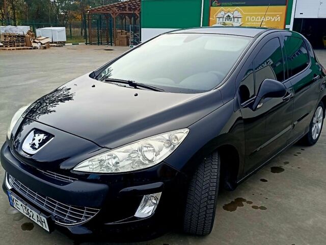 Чорний Пежо 308, об'ємом двигуна 1.6 л та пробігом 216 тис. км за 6000 $, фото 1 на Automoto.ua
