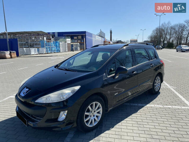 Черный Пежо 308, объемом двигателя 2 л и пробегом 252 тыс. км за 5000 $, фото 1 на Automoto.ua