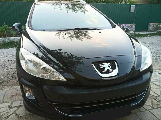 Черный Пежо 308, объемом двигателя 1.6 л и пробегом 250 тыс. км за 4900 $, фото 1 на Automoto.ua